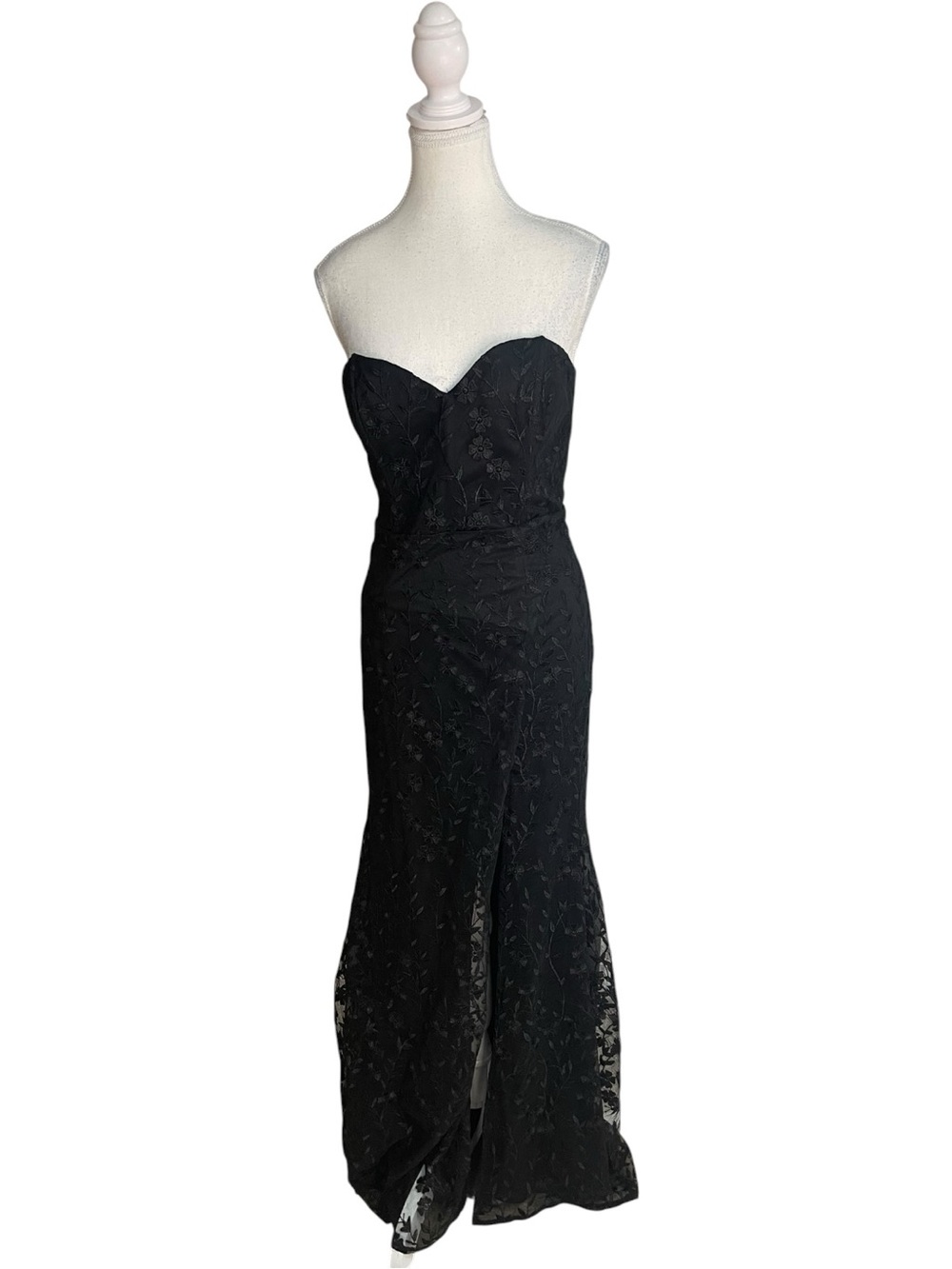 Lulus Romantic Beauty Embroidered Lace Strapless Maxi Dress Black